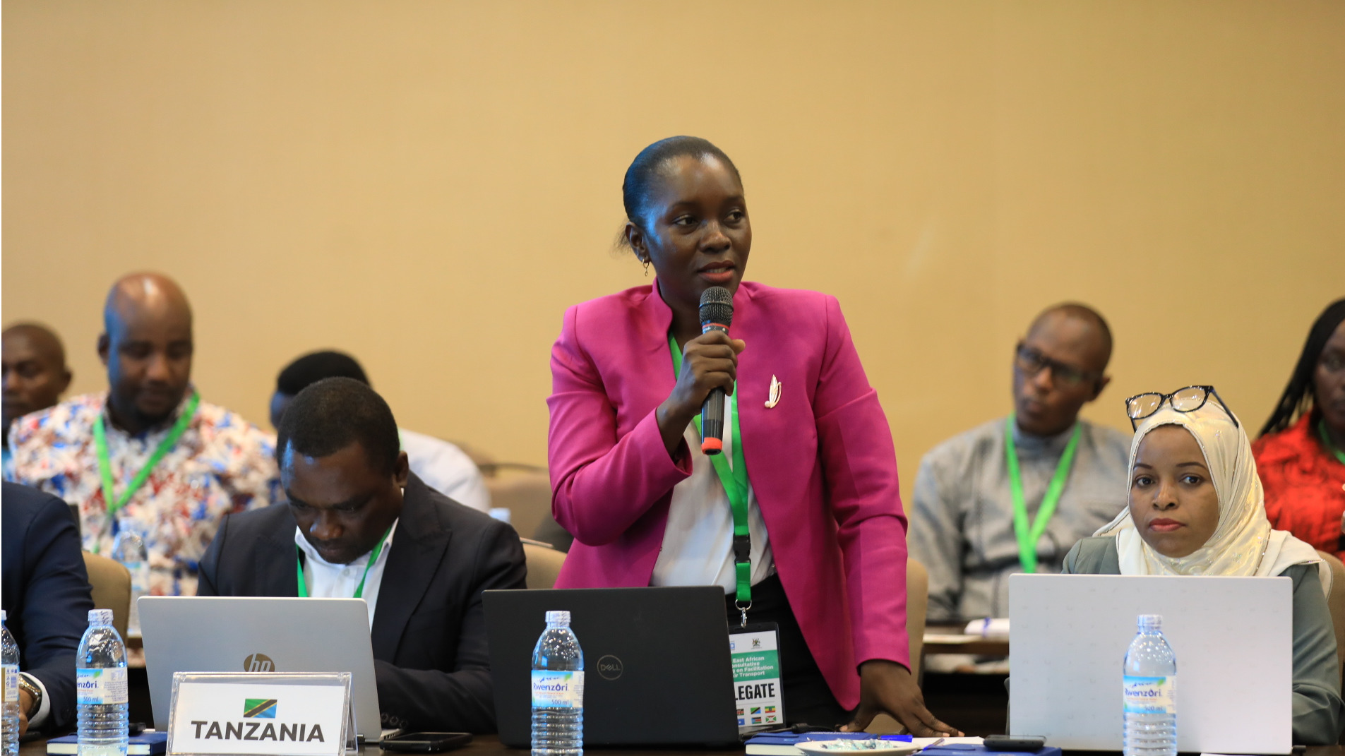 First slide [850x425]